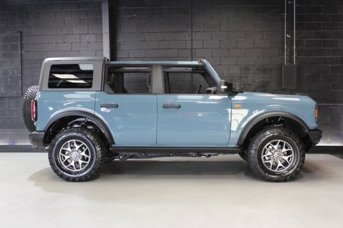 Used 2021 Ford Bronco Badlands image 12