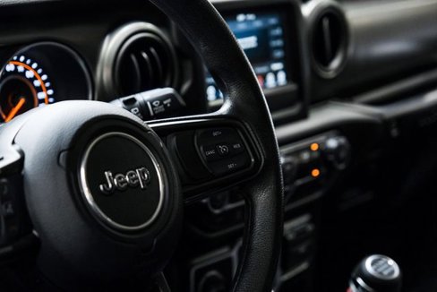 Used 2023 Jeep Wrangler Sport image 45