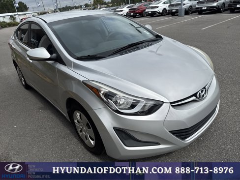 Used 2016 Hyundai Elantra SE image 5