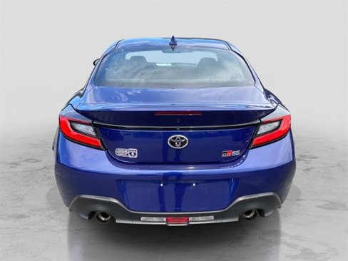 Used 2023 Toyota GR86 image 4