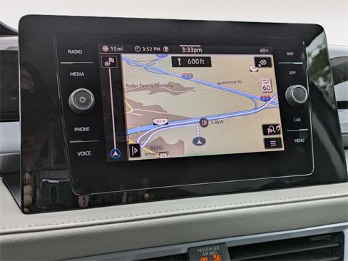 New 2025 Volkswagen Taos SEL image 19
