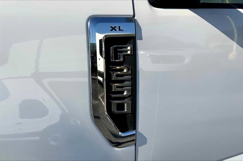 Used 2019 Ford F250 XL w/ Power Equipment Group image 24