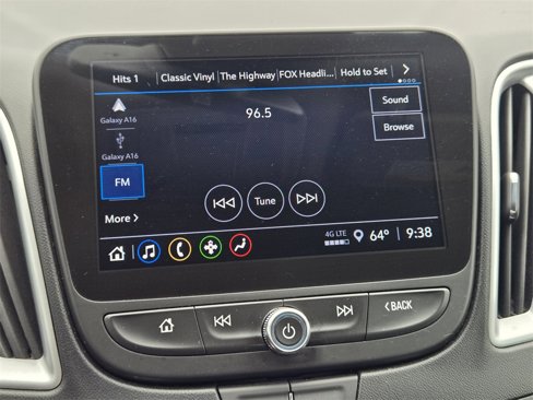 Used 2023 Chevrolet Malibu LT image 12