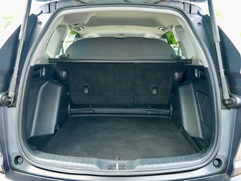 Used 2017 Honda CR-V Touring image 6