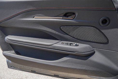 New 2026 Aston Martin V8 Vantage Coupe image 32