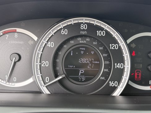 Used 2016 Honda Accord EX-L image 25