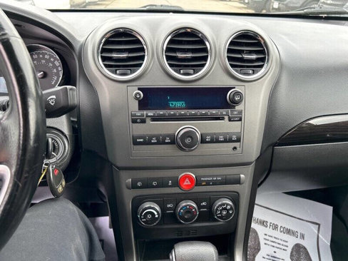 Used 2014 Chevrolet Captiva Sport LT image 24