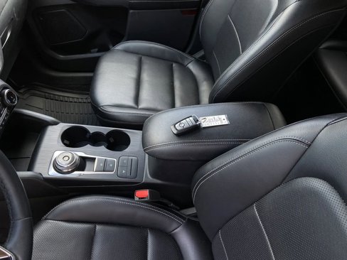 Used 2022 Ford Escape SEL image 19