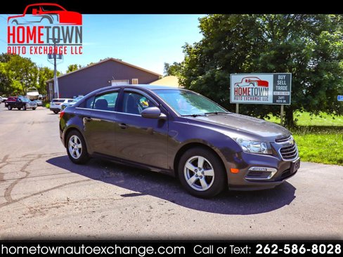 Used 2015 Chevrolet Cruze LT w/ Technology Package image 1