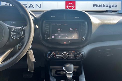 Used 2023 Kia Soul LX w/ Option Group 015 image 9
