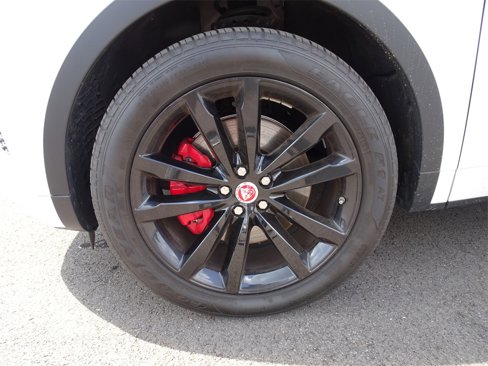 Used 2020 Jaguar E-PACE R-Dynamic S image 4