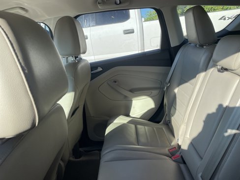 Used 2015 Ford Escape Titanium image 20