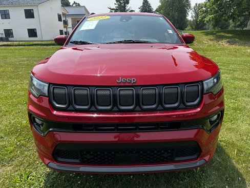 Certified 2022 Jeep Compass Limited image 8