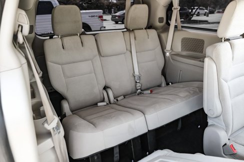 Used 2019 Dodge Grand Caravan SE image 36