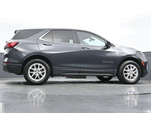 Used 2022 Chevrolet Equinox LT image 48