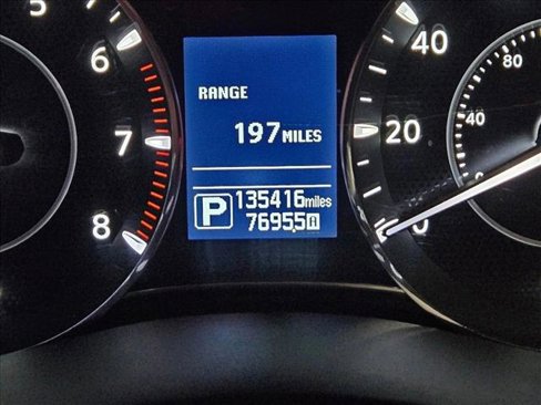 Used 2020 Nissan Armada SL image 14