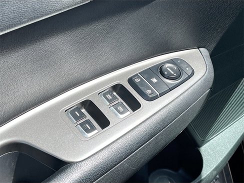 Used 2020 Kia Optima SE image 17