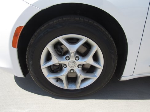 Used 2020 Chrysler Pacifica Limited image 4