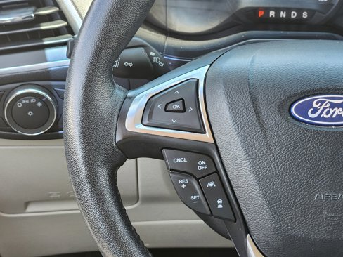 Used 2019 Ford Edge Titanium w/ Cold Weather Package image 33