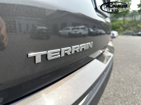 Used 2020 GMC Terrain SLT w/ Preferred Package image 35