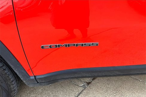 Used 2020 Jeep Compass Sport image 23