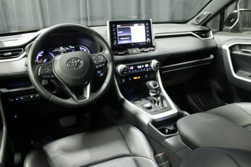 Used 2019 Toyota RAV4 XSE image 5