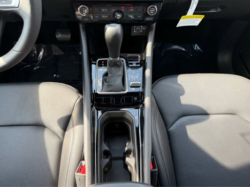 Used 2025 Jeep Compass Limited image 22