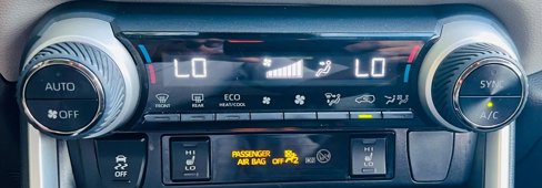 Used 2019 Toyota RAV4 XLE w/ Convenience Package image 16