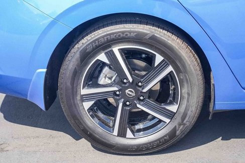 New 2025 Nissan Sentra SV image 9