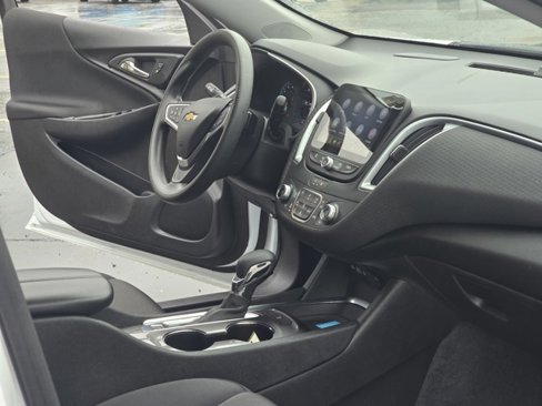 Used 2023 Chevrolet Malibu LT image 31