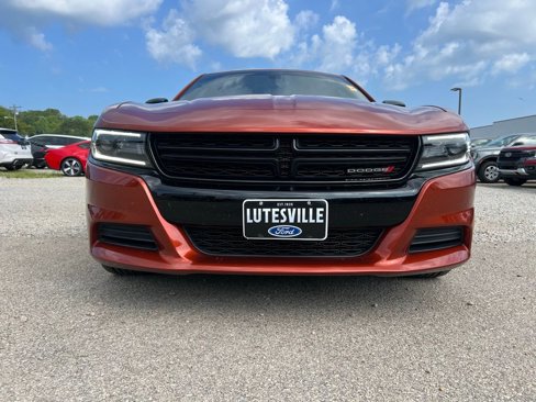 Used 2020 Dodge Charger SXT w/ Blacktop Package image 3