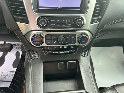 Used 2017 Chevrolet Tahoe LT image 14