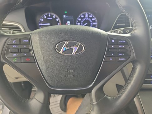 Used 2016 Hyundai Sonata Sport w/ Option Group 03 image 27