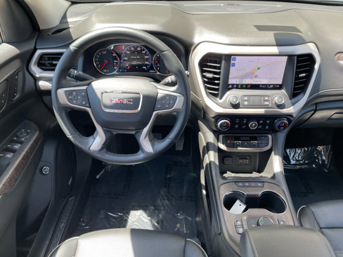 Used 2023 GMC Acadia Denali image 14