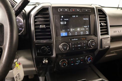 Used 2019 Ford F350 XLT w/ XLT Premium Package image 5
