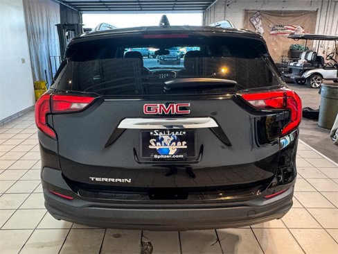 Used 2018 GMC Terrain SLE w/ Driver Convenience Package image 8
