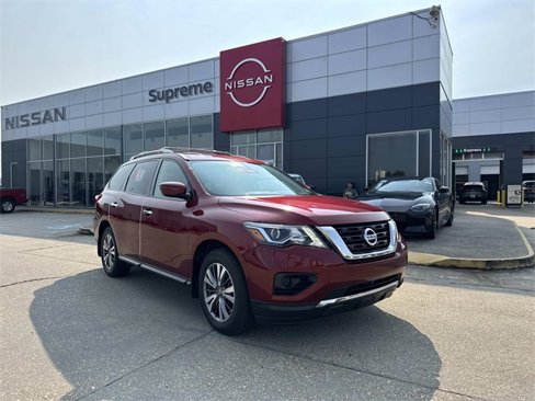 Certified 2018 Nissan Pathfinder S image 1