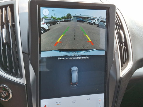 Used 2022 Ford Edge SE w/ Black Appearance Package image 19
