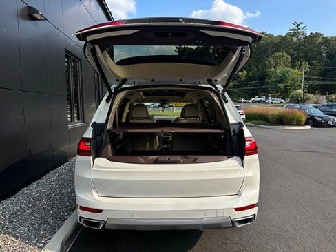 Used 2019 BMW X7 xDrive40i w/ Cold Weather Package image 55
