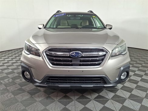 Used 2019 Subaru Outback 2.5i Premium image 5