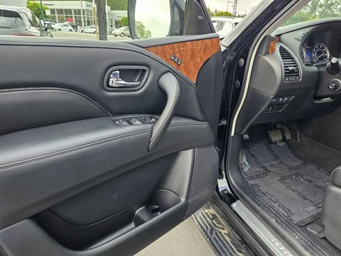 Used 2019 INFINITI QX80 Luxe image 21