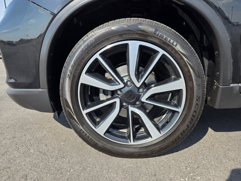 Used 2019 Nissan Rogue SL image 32