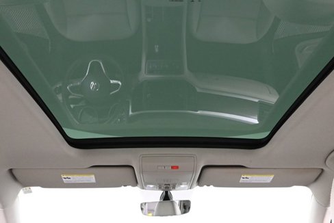 Used 2021 Volkswagen Atlas SE w/ Panoramic Sunroof Package image 4