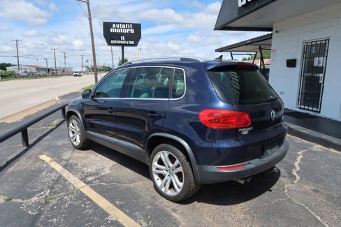 Used 2013 Volkswagen Tiguan S image 4