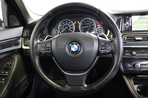 Used 2016 BMW 550i xDrive Sedan image 23