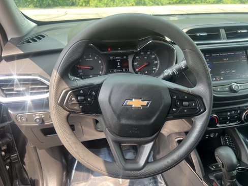 Used 2023 Chevrolet TrailBlazer LT image 9