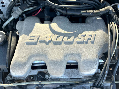 Used 2002 Oldsmobile Alero GL image 17