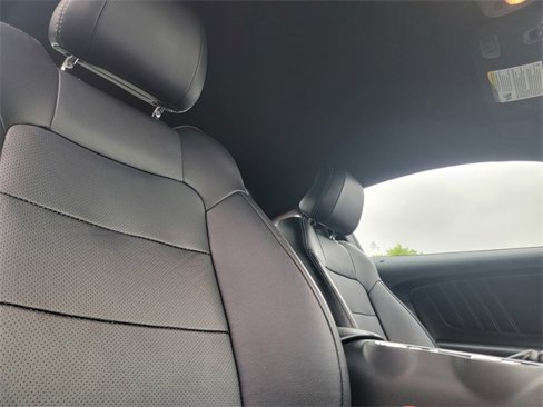 Used 2016 Ford Mustang Premium w/ Ecoboost Performance Package image 20