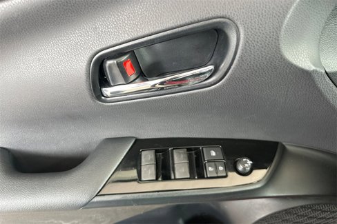 Used 2019 Toyota Prius Prime Premium image 14