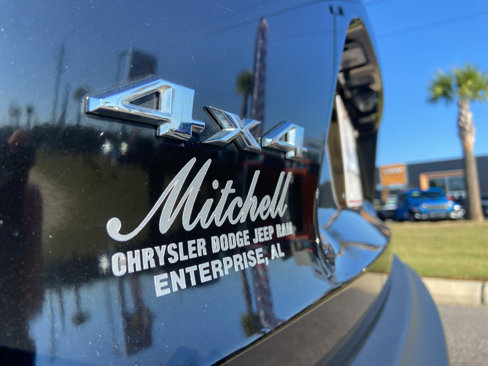 Used 2020 Jeep Cherokee Latitude Plus image 6